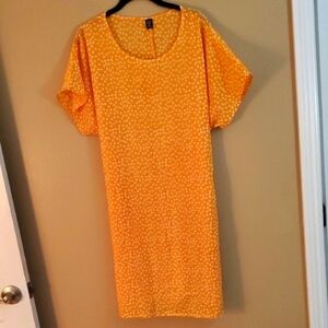 SHEIN Yellow Floral Pattern Dress